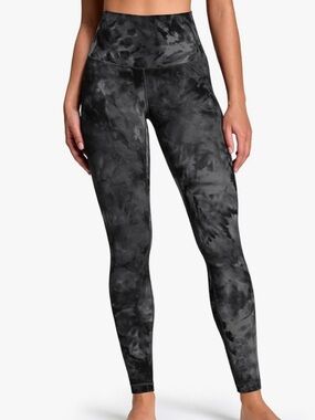 High-Waist Tie-Dye Performance Leggings